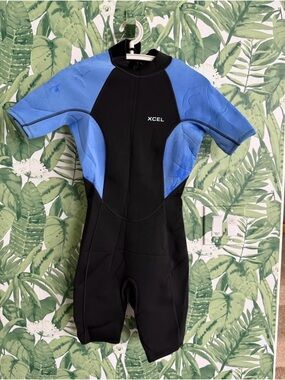 XCEL Women's Short Sleeve Neoprene Wetsuit - Black & Blue
